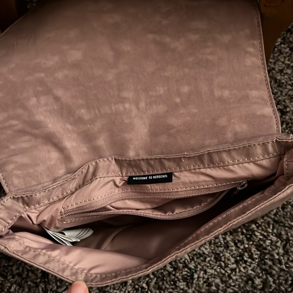 NWOT The Herschel supply co brand Ash Rose Prion Handbag - Picture 9 of 11